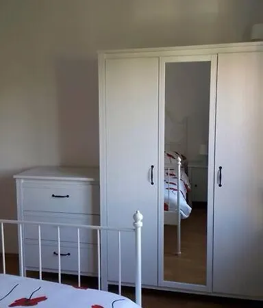 Apartment Cozy Circle